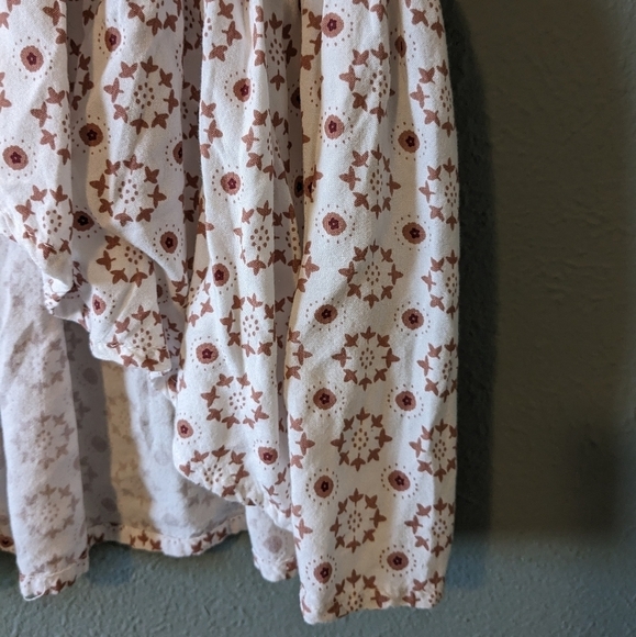 Dizzy Lizzy Boho Flowy Button Front Top Size S - Picture 5 of 8